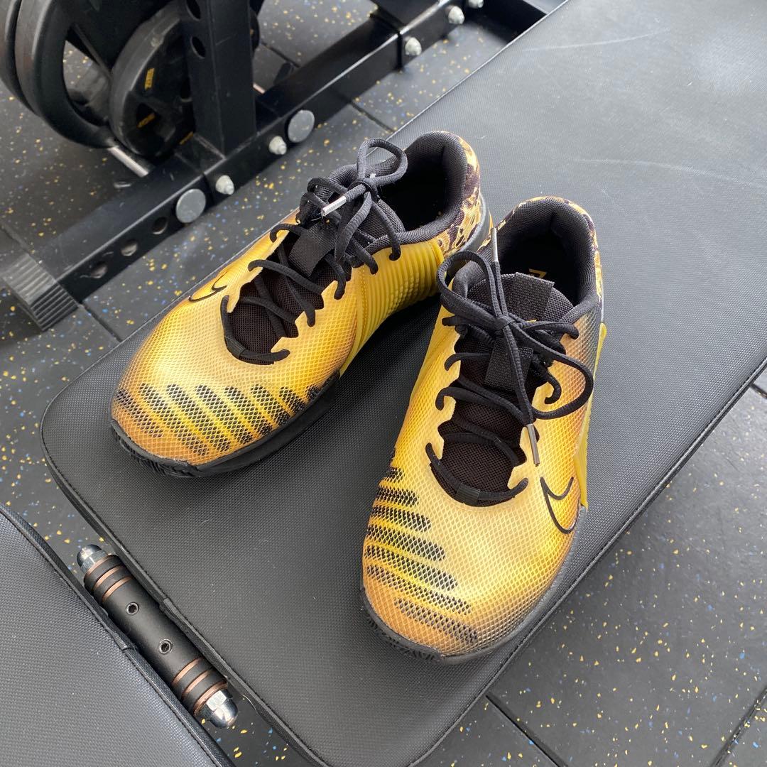 良品　ナイキ　メトコン10 トレーニングシューズ　イエロー　26㎝