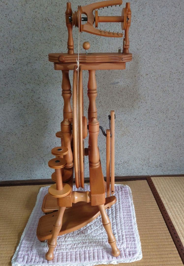 n*o様 【10万円以上のお品・訳あり】アシュフォード　紡ぎ車　両足ペダル