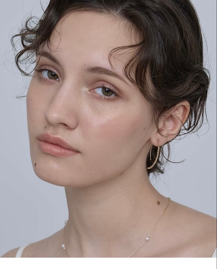 MIZUKI K14YG スモールバナナフープピアス