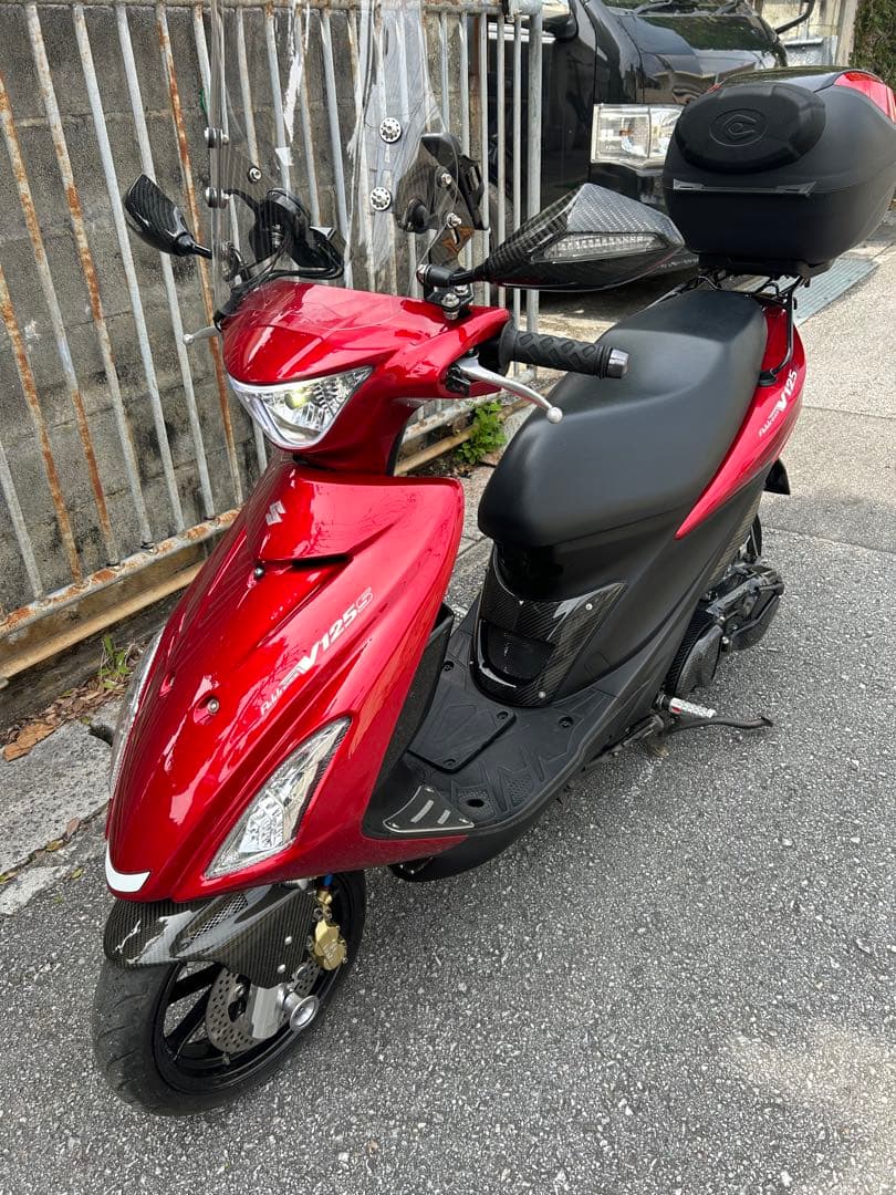 沖縄からアドレスＶ１２５シリーズ用カーボンフロントフェンダー油漢？