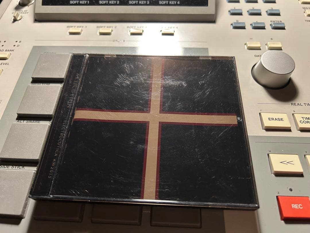 ELECTROCUTICA CYGNUS.CCシリーズCD