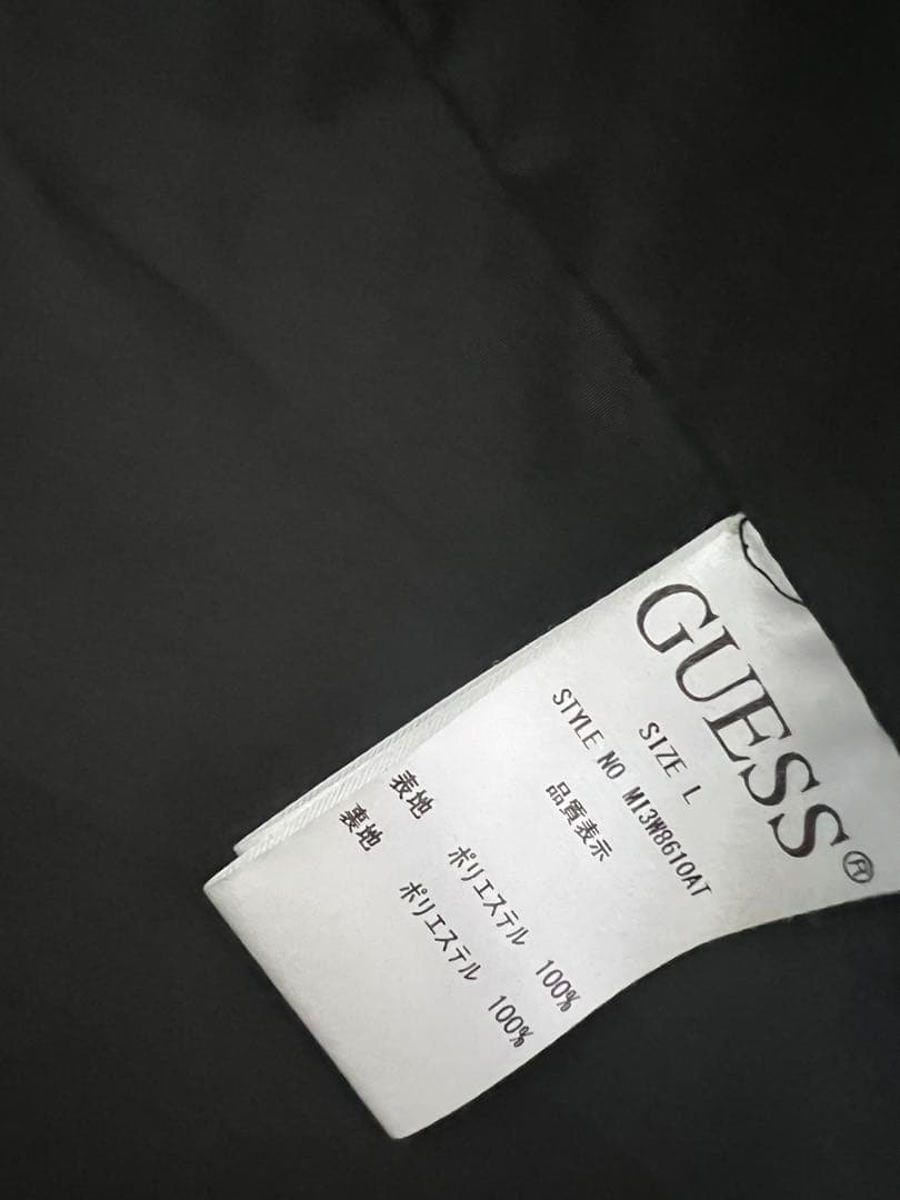 ⭐︎. 様 GUESS ファージャケット