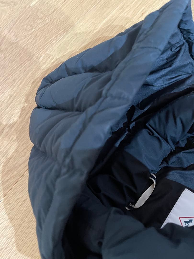 【美品】ピレネックス　ダウン　PYRENEX ブラック