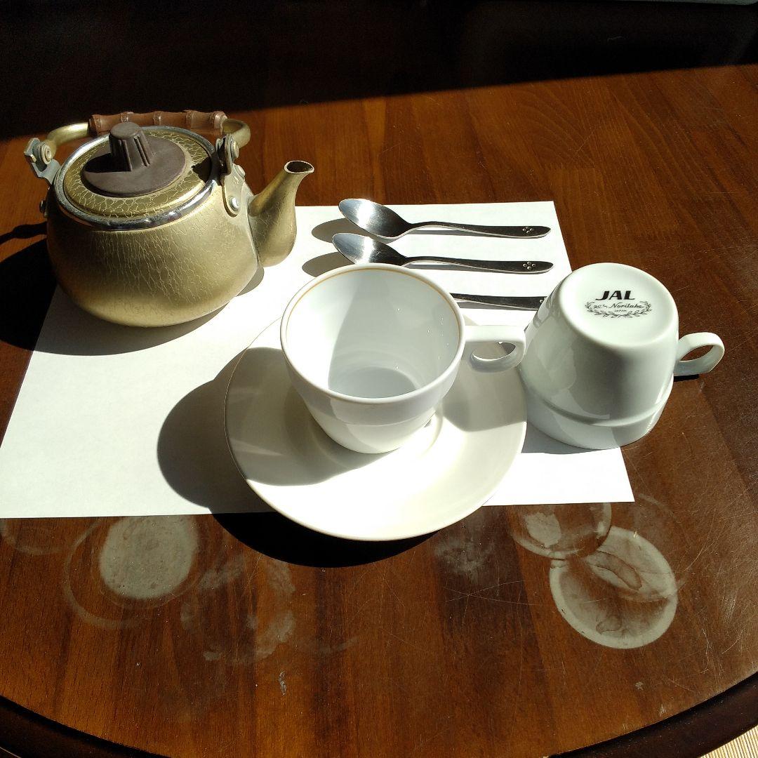 JALジャンボジェット機ファ－ストクラスで使用されていた銅製急須コ－ヒ－カップ。