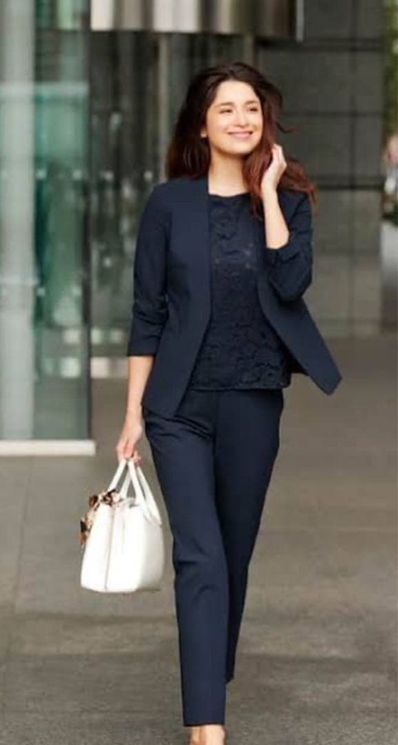 [美品]プラステ　ソフトダブルクロスカラースーツセットアップ　ノーカラー　紺色