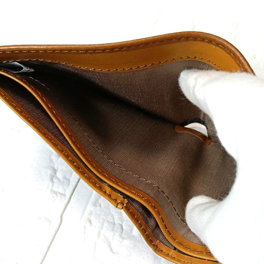 2145 MOTHERHOUSE マザーハウス 2つ折り財布 牛革