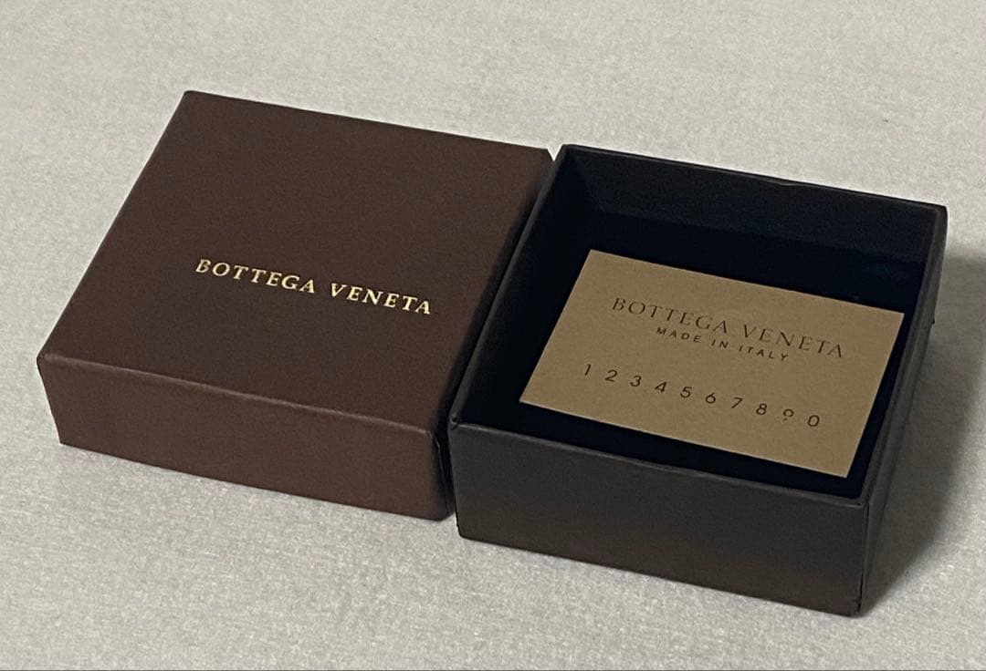 Bottega Veneta ボッテガヴェネタ イントレチャート バングル