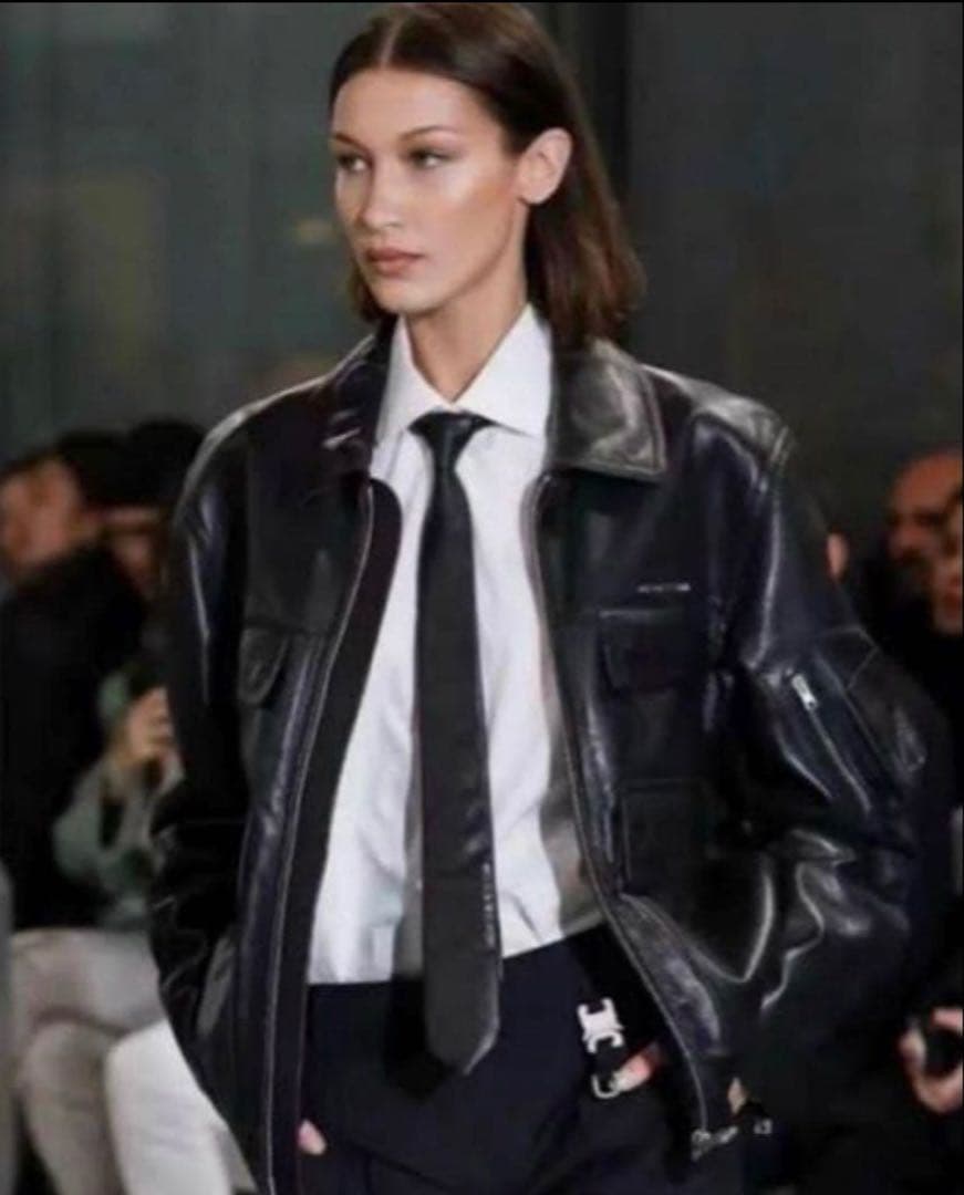 1017 ALYX 9SMレザーネクタイ 市川隼基さん着用