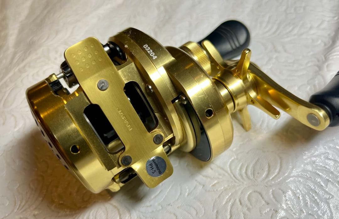 美品！　シマノ　14 カルカッタ　コンクエスト200 綺麗です！