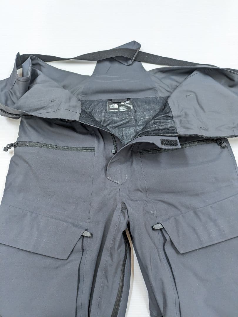 ノースフェイス　エーキャド　フューチャーライト　ビブパンツ