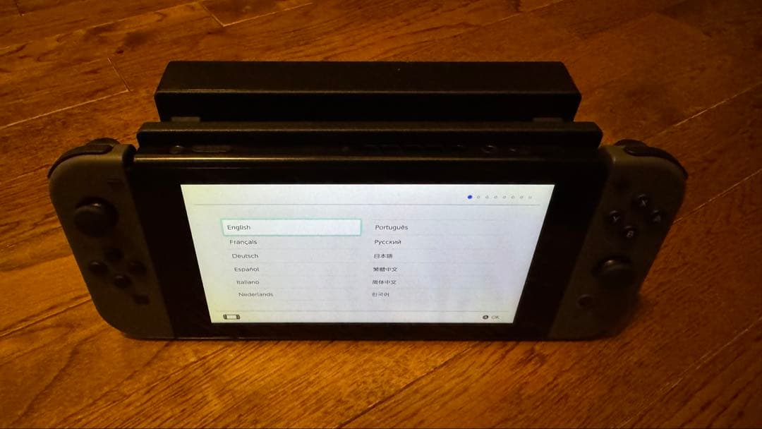 t*7様 Nintendo Switch 本体、プロコン、ホリコン3点セット