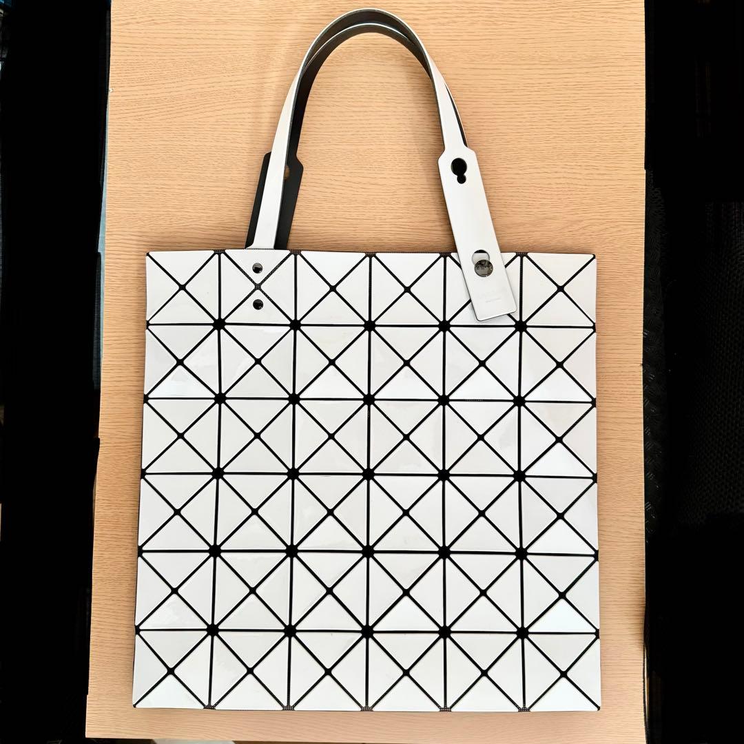 BAOBAO バオバオ イッセイ ミヤケ トートバッグ ホワイト