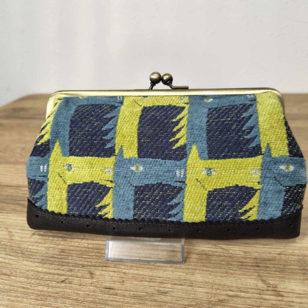 ミナペルホネン/thoroughbredサラブレットネイビー/がま口牛革長財布薄