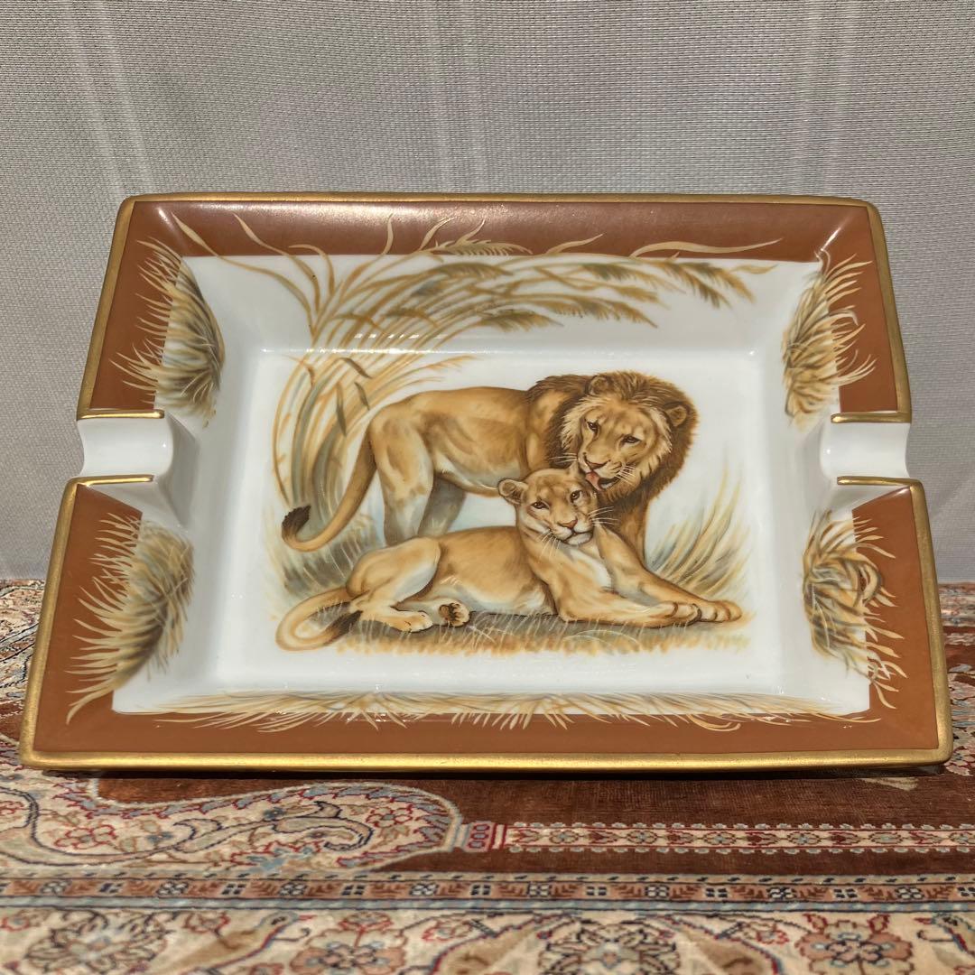 エルメス ライオン柄 灰皿