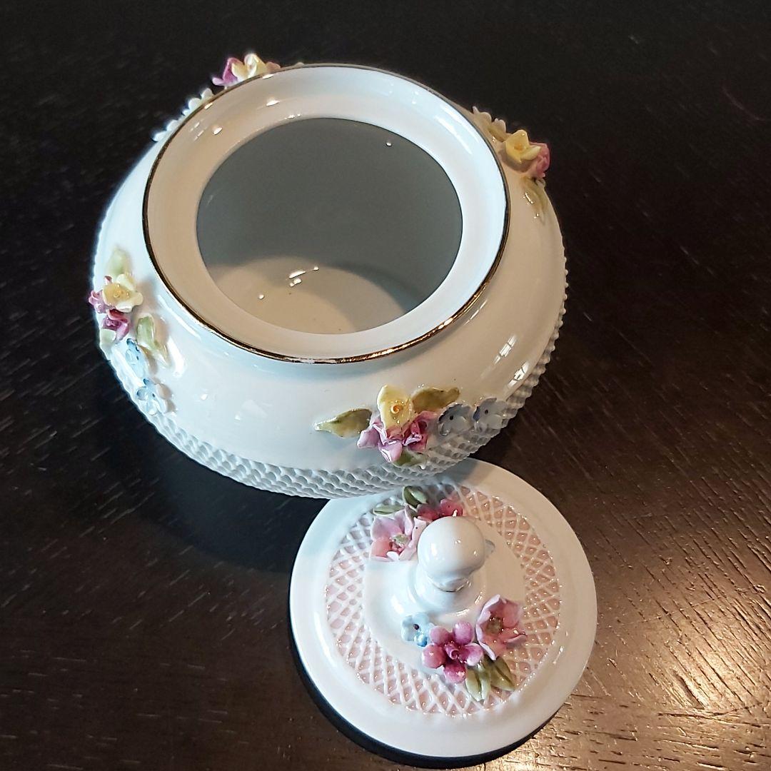 Moga モガ 新品 ボンボニエール ハンドメイド 編み皿 カットワーク 希少