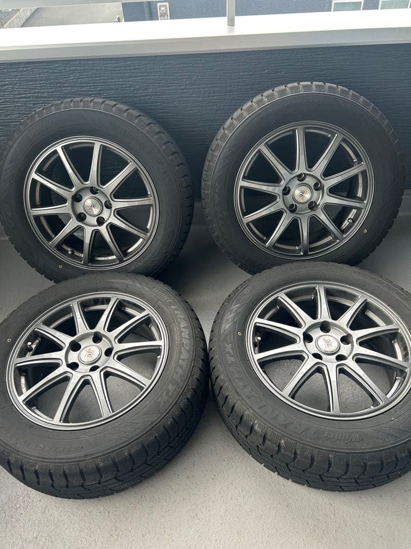 225/60R17 99Q スタッドレスタイヤ中古品　送料込み