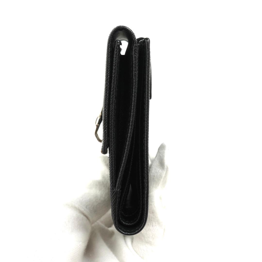 ✨プレゼント梱包✨　Ferragamo ミニ財布　ガンチーニクロジャー　黒色