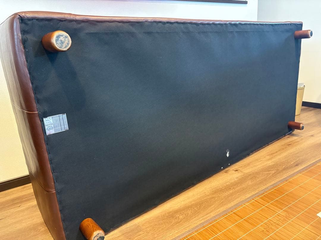 ブラウンレザー 2人掛けソファ