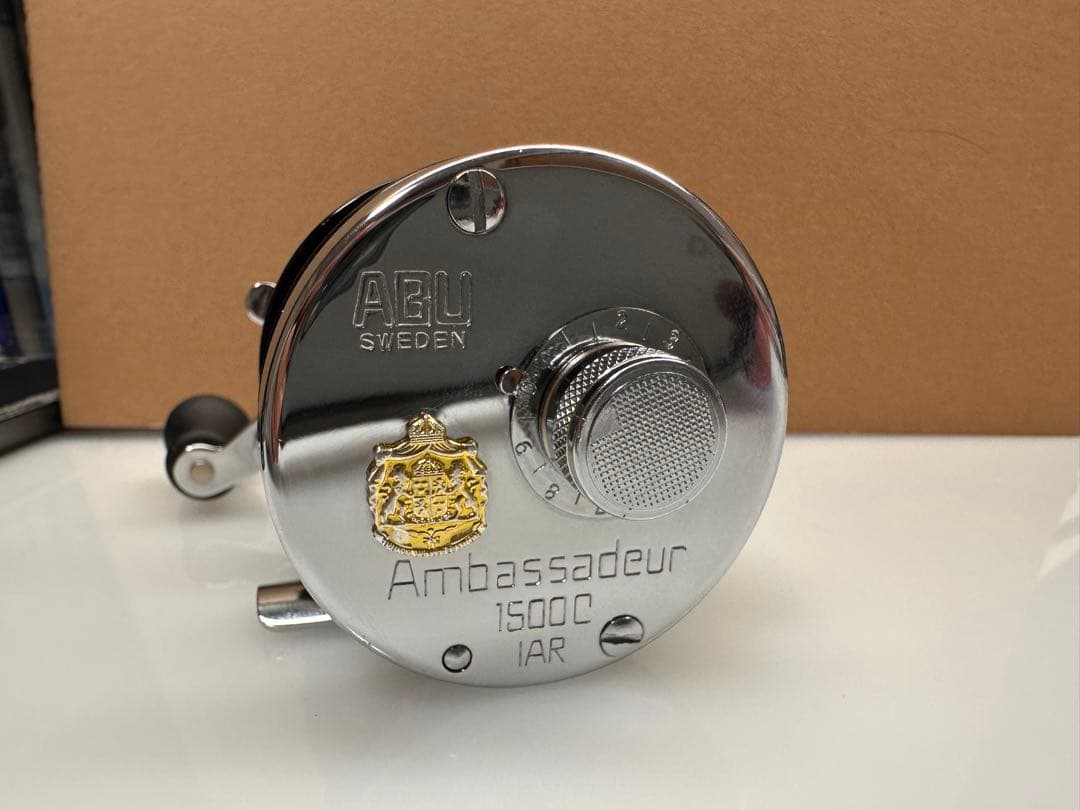 アブガルシア　アンバサダー1500C IAR クローム