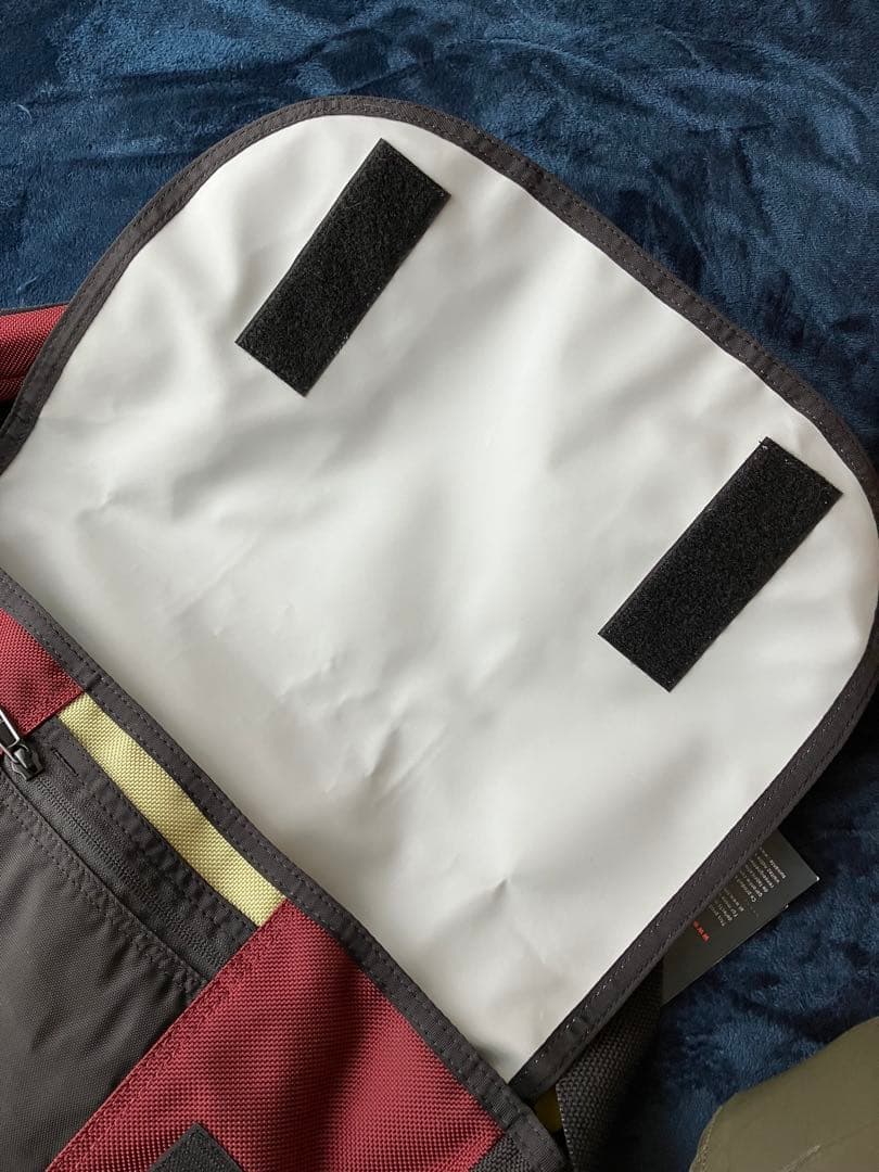 【新品】TIMBUK2 メッセンジャーバッグ Sサイズ 旧ロゴ タグ付 エンジ