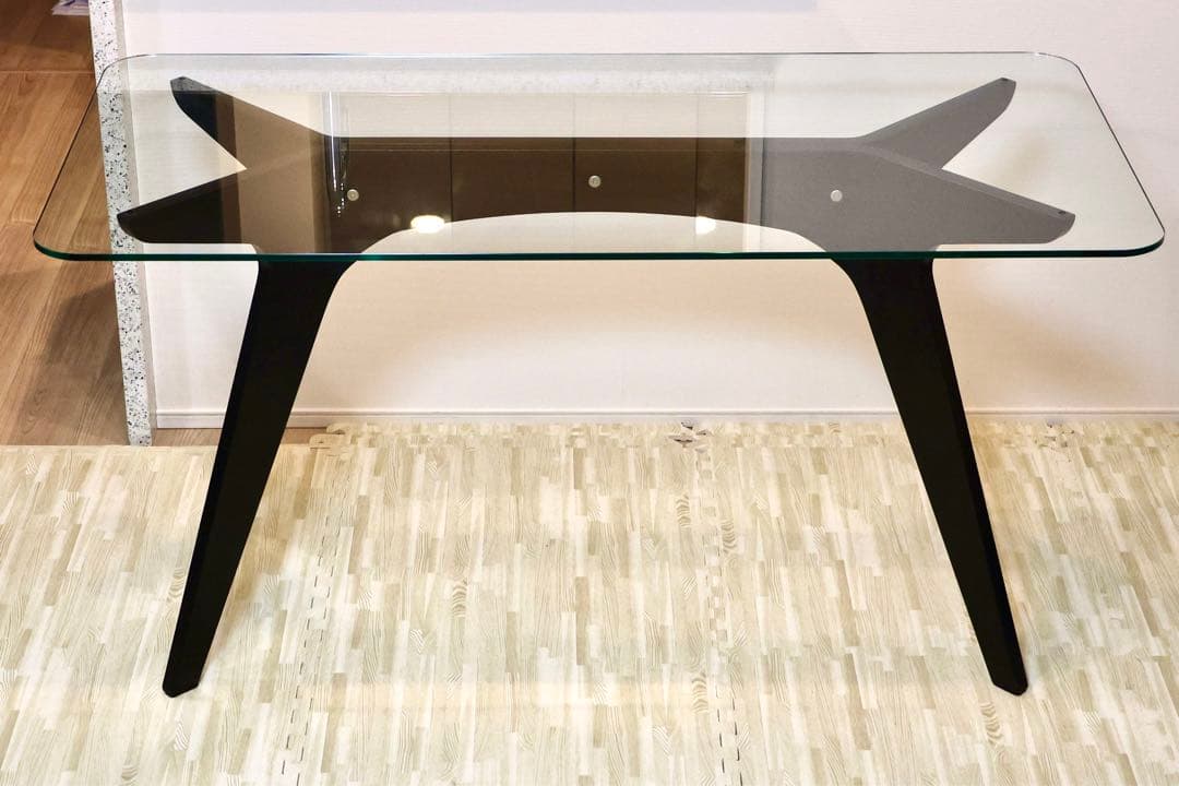 PEGASUS DINING TABLE デザイナー家具 ダイニングテーブル
