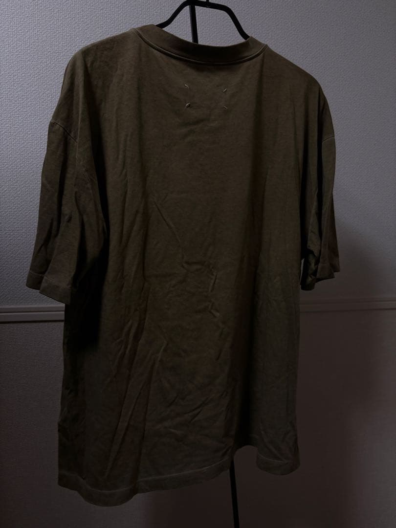 Maison Margiela オリーブ Tシャツ