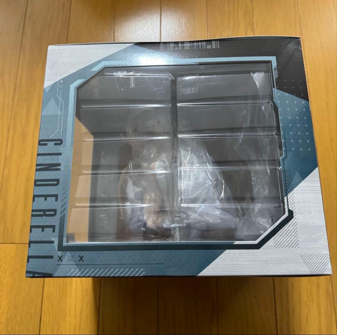 一番くじ 勝利の女:NIKKE B賞 シンデレラ フィギュア