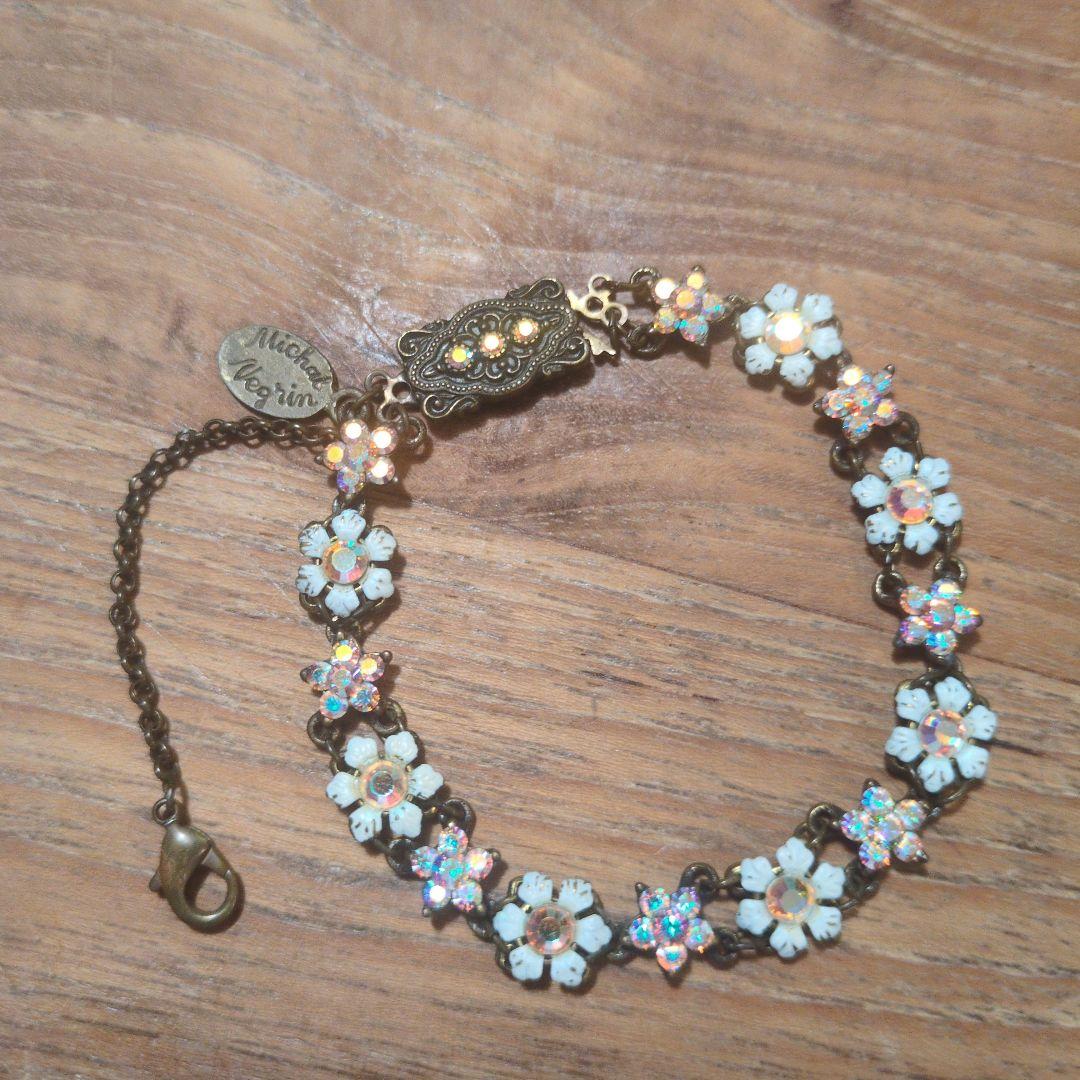 ミハエルネグリンフラワーモチーフ ブレスレット