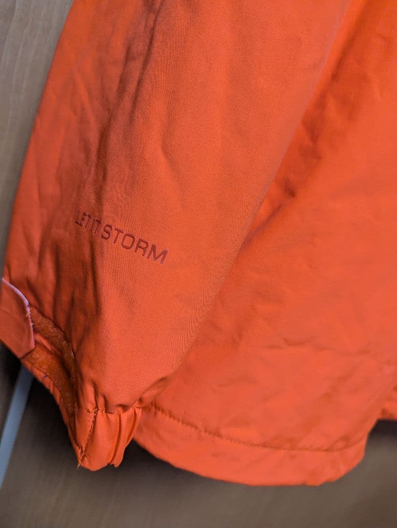 VOLCOM　スノーボード　ウェア