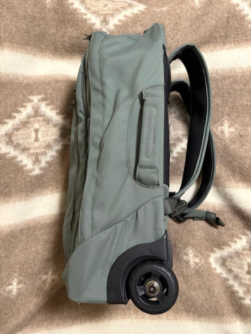 希少 patagonia パタゴニア 2way キャリーバッグ　バックパック