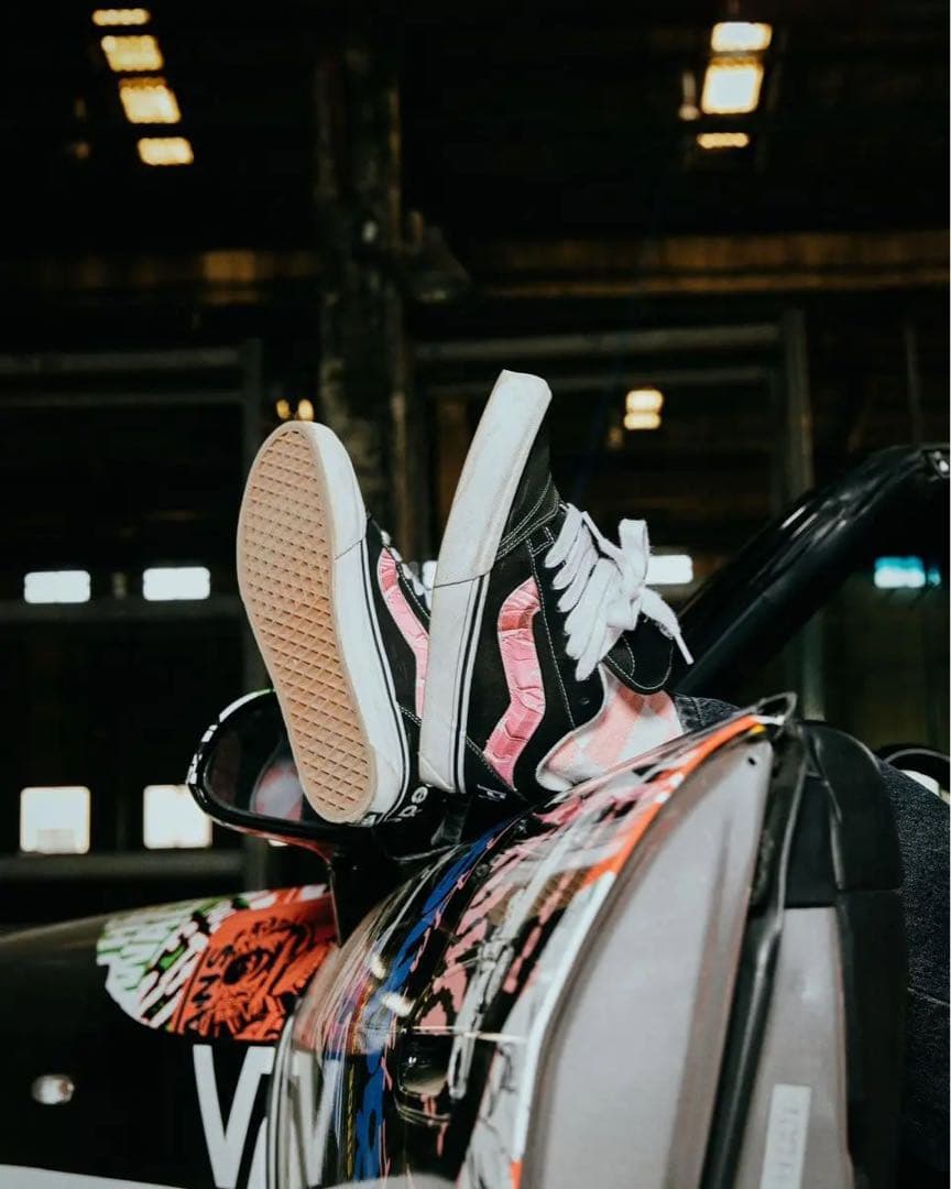 【送料無料】未使用品Vans Peachesスニーカー サイズus10 28cm