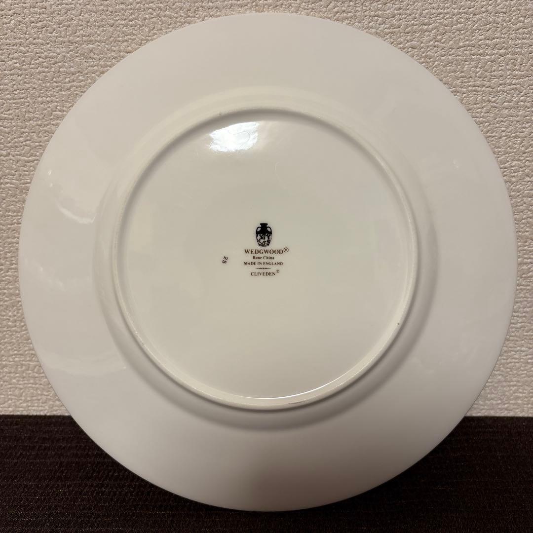 ウェッジウッド　クリブデン　ディナープレート　22.5cm