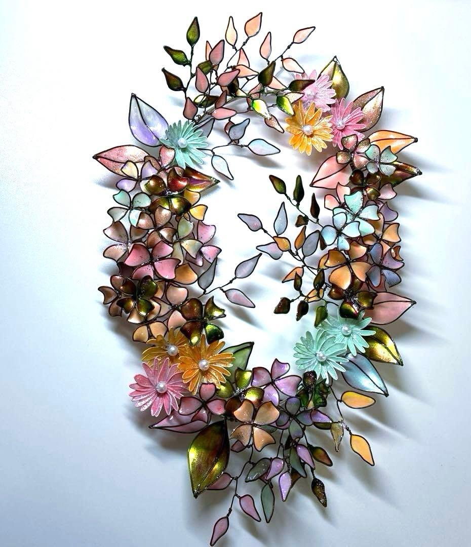 大きなオーバル型フラワーリース　ワイヤークラフト　ディップアート　壁飾り