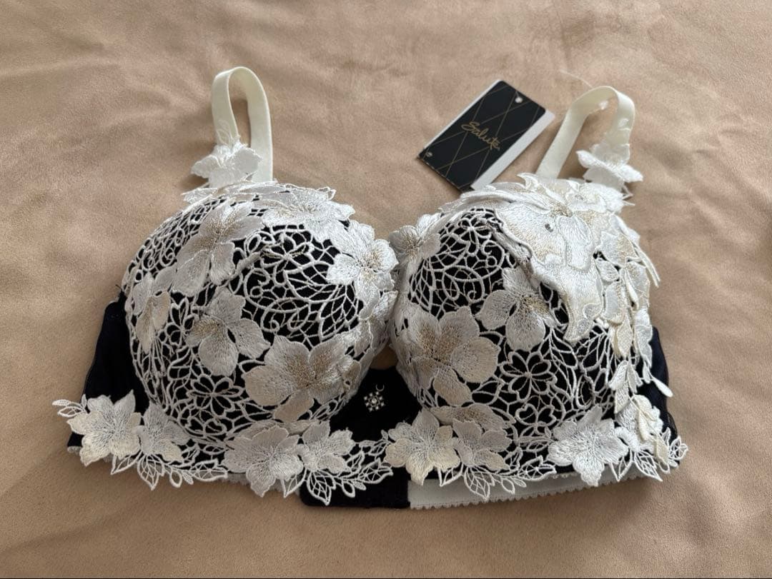 サルート89G店舗限定 F70／L