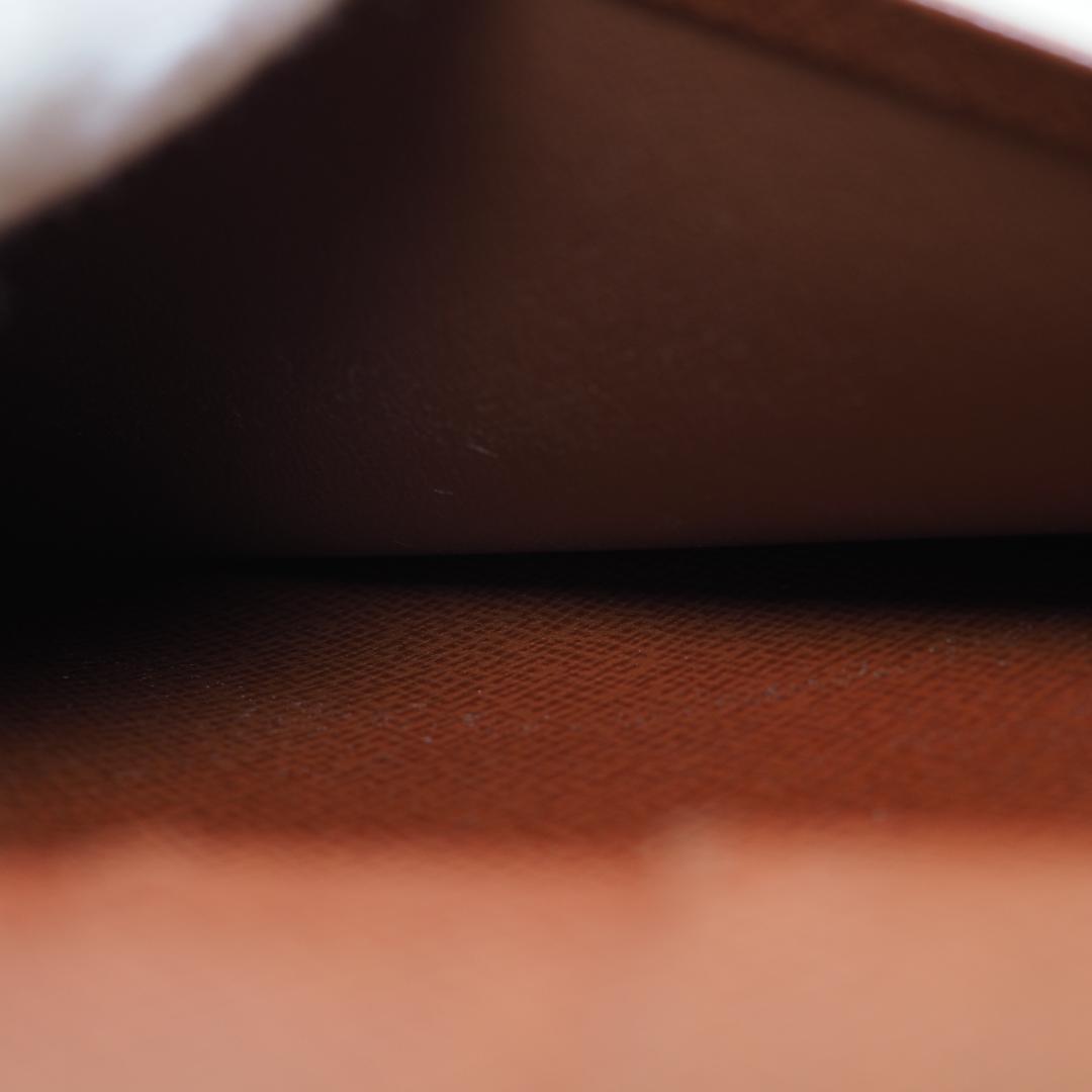 Louis Vuitton モノグラム ポルトパピエ ジップ 二つ折り財布