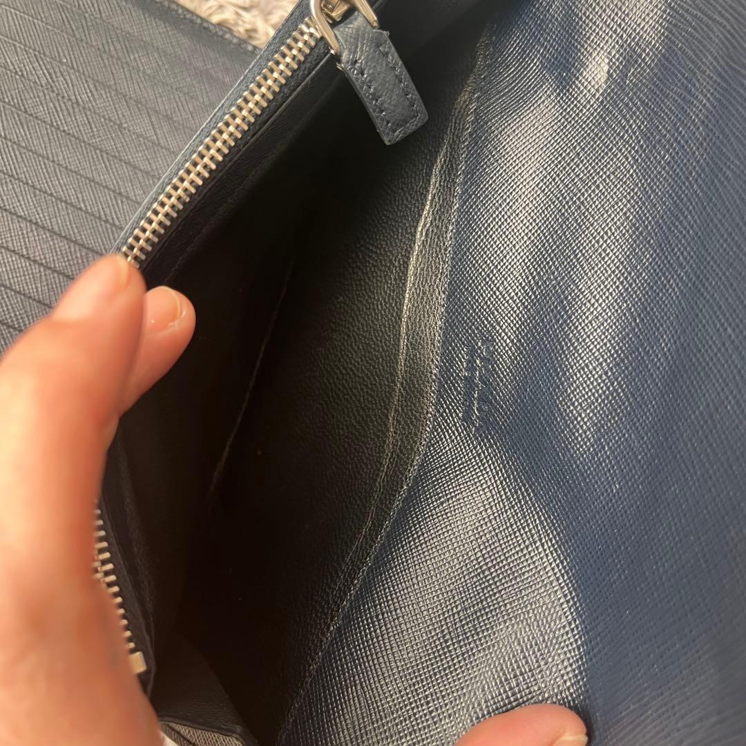 良品✨PRADA 大容量　オーガナイザー　長財布　サフィアーノ　シルバーロゴ