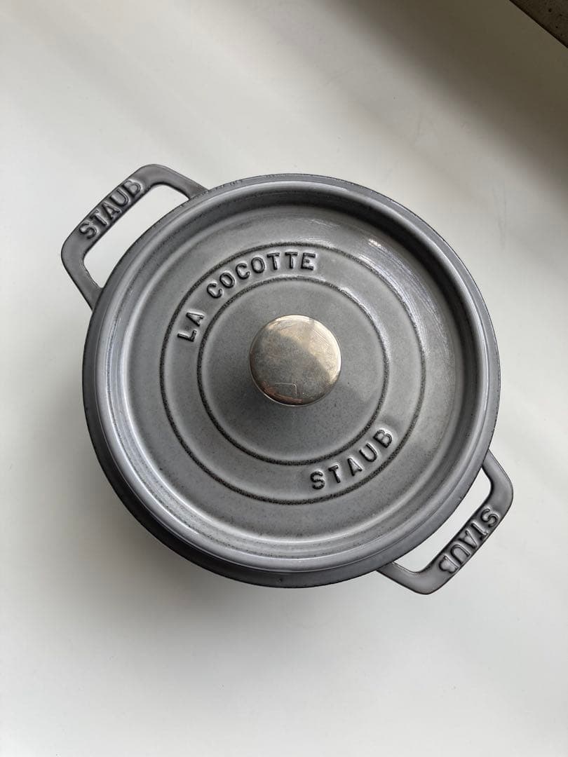 STAUB ストウブ　ココット ラウンド 18cm グレー