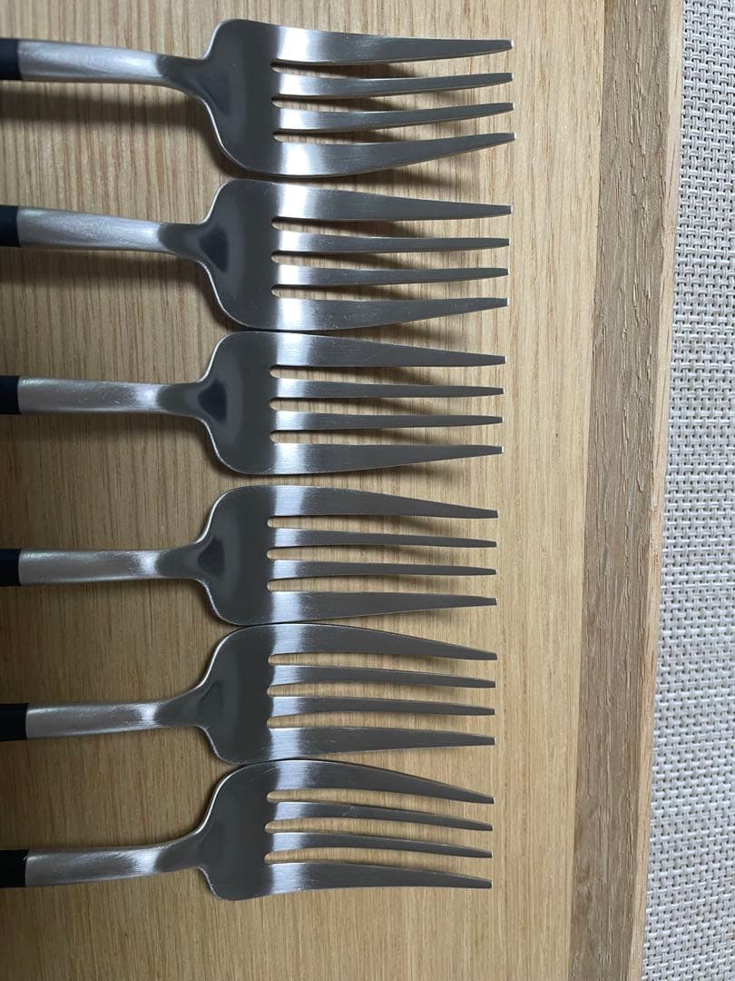 クチポールGOA ブラックシルバー 36pcsカトラリーセット ポルトガル製