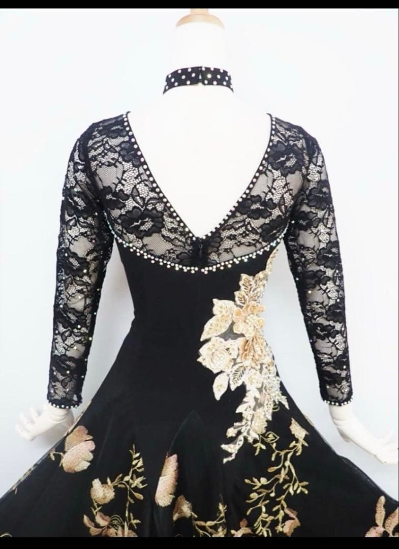フラワー刺繍 黒 社交ダンス　ドレス