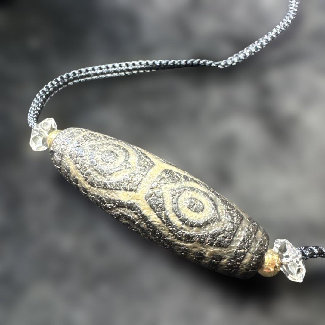 【天珠の王】龍眼天珠　チョーカー