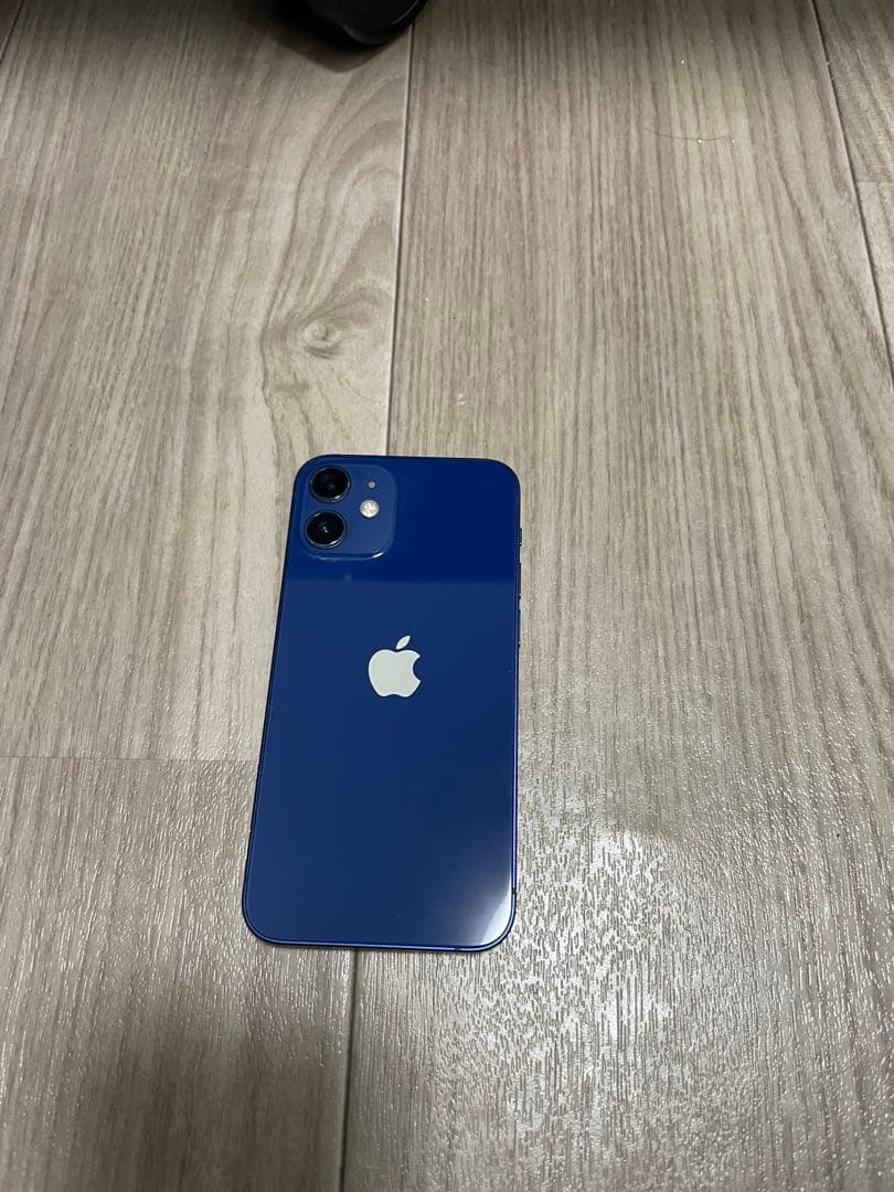iPhone12mini 64ギガ　バッテリー81%