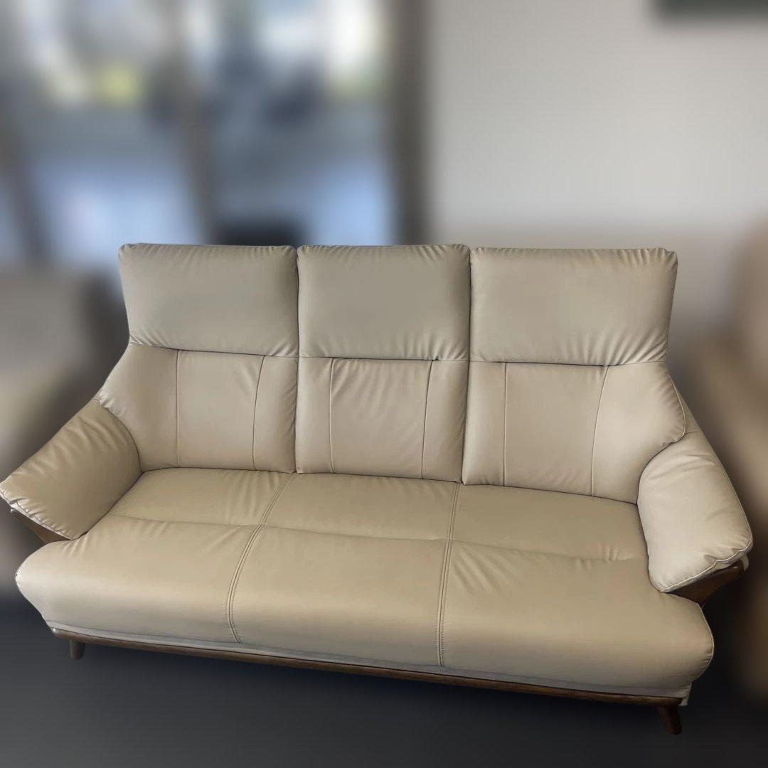 NITORI クリーム色 3人掛けソファ SALE