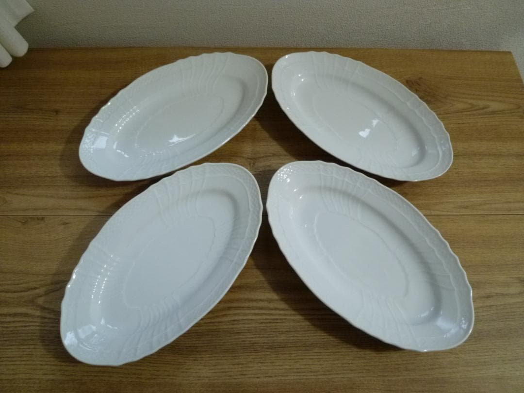 リチャードジノリ ベッキオホワイト ピクルス・オーバル、4枚