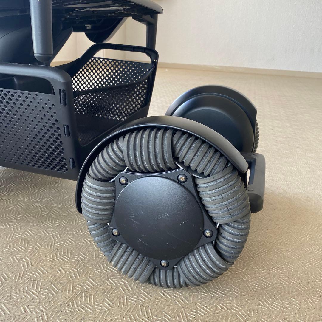 ※値下げ中！　電動車椅子　WHILL Model CK2 ピンク