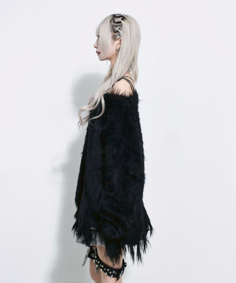 【 REFLEM 】 レフレム ロゴリベットフェザーヤーンPOニットプルオーバー