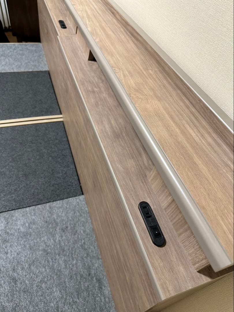 シーリー　ベッドフレーム