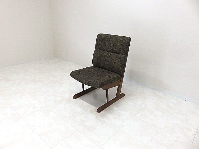 展示品　HIDA飛騨産業 キツツキ カヤ　オーク材 ダイニングチェア　LDチェア