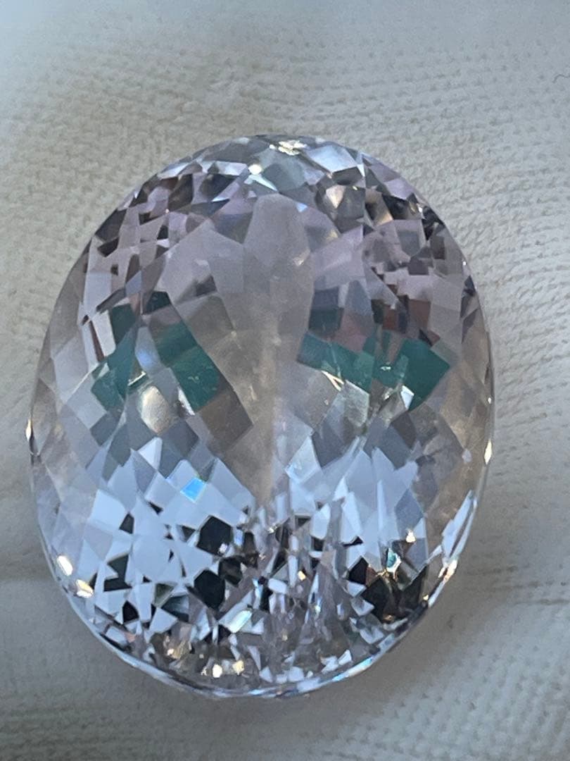 9月誕生石☆クンツァイト　ルース 81.627ct 　ソーティング