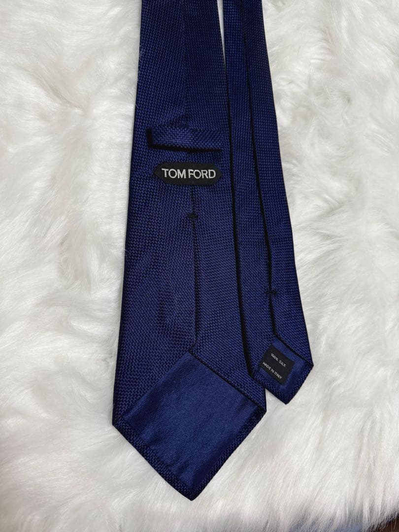 TOM FORD ネイビー シルク ネクタイ