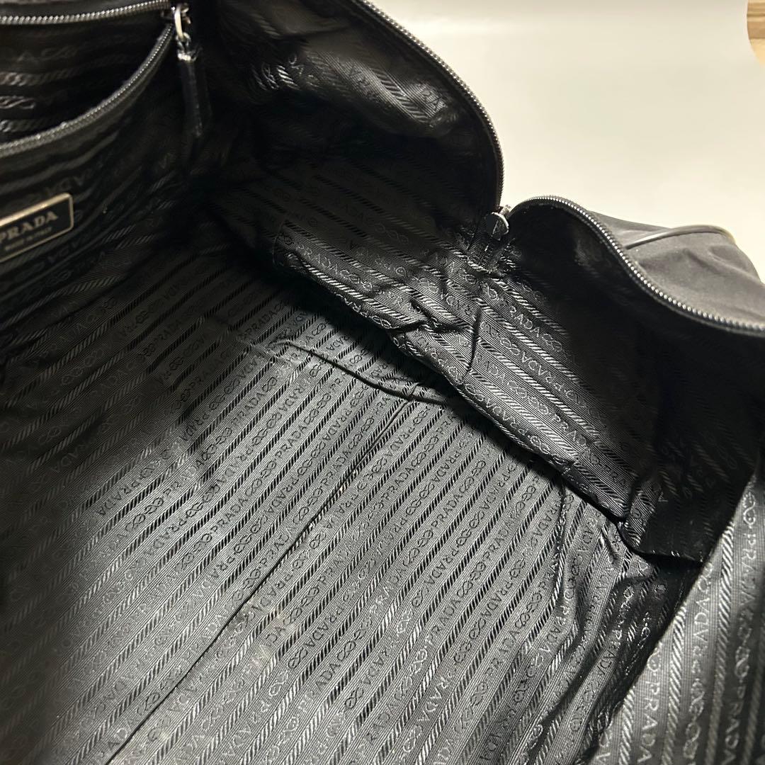 PRADA プラダ ボストンバッグ トラベルバッグ 三角プレート 大容量 黒色